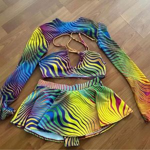 Badinka NWOT Festival Outfit Large